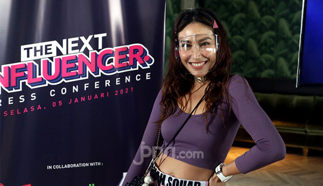 Ayu Dewi menghadiri acara konferensi pers THE NEXT INFLUENCER di Jakarta, Selasa (5/1). - JPNN.com