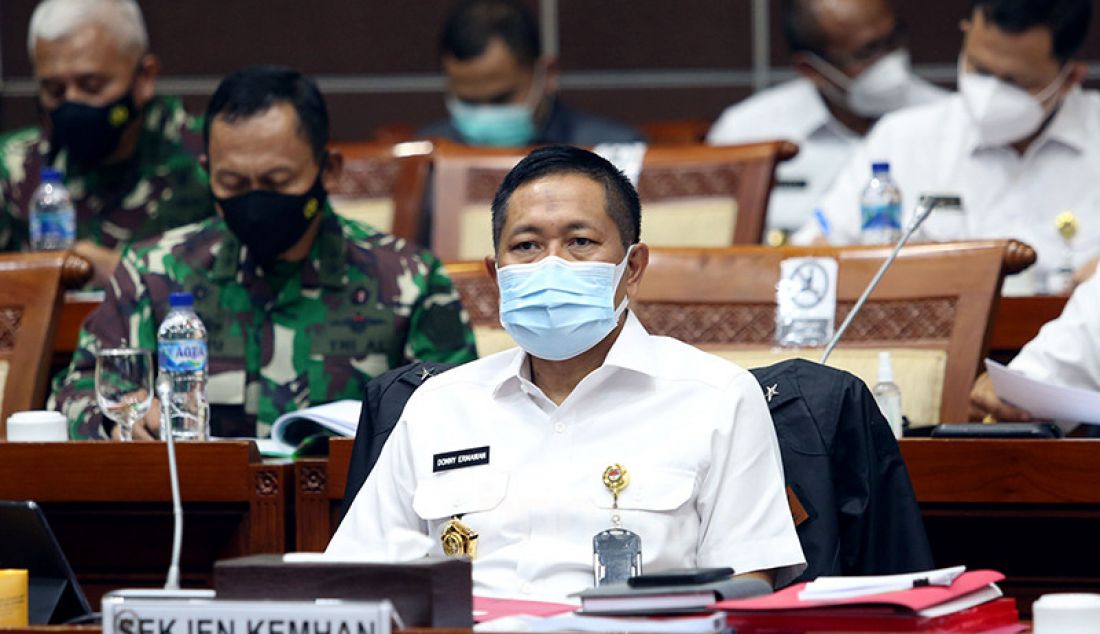 Sekjen Kemenhan Marsdya TNI Donny Ermawan Taufanto mengikuti rapat kerja dengan Komisi I DPR, Jakarta, Senin (31/5). - JPNN.com