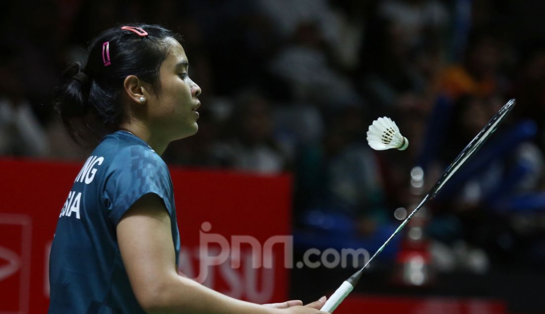 Tunggal putri Indonesia Gregoria Mariska Tunjung saat bertanding melawan Anupama Upadhyaya (India) pada 32 Besar Daihatsu Indonesia Masters 2025 di Istora Senayan, Jakarta, Rabu (22/1). Gregoria menang 21-12 dan 21-5. - JPNN.com