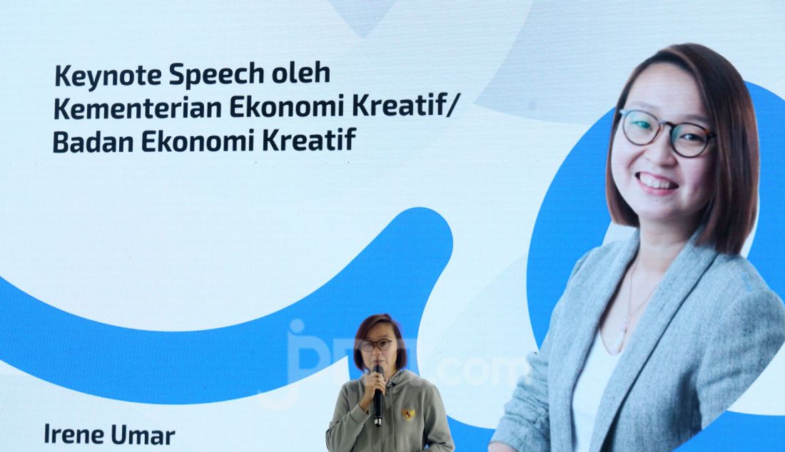 Wakil Menteri Ekonomi Kreatif dan Wakil Badan Ekonomi Kreatif Irene Umar pada acara Dicoding Connect 2025: Indonesia's Tech Education Outlook, Jakarta, Kamis (20/2). Dicoding Connect 2025 Indonesia's Tech Education Outlook memperkenalkan riset bertajuk Peta Jalan Talenta Informatika Menuju Indonesia Emas 2045, membahas langkah-langkah yang dibutuhkan untuk membangun talenta informatika berkualitas di Indonesia. - JPNN.com