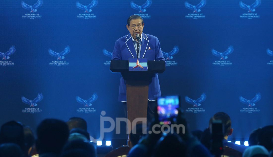 Ketua Majelis Tinggi Partai Demokrat Susilo Bambang Yudhoyono saat pembukaan Kongres ke-VI Partai Demokrat, Jakarta, Senin (24/2). - JPNN.com