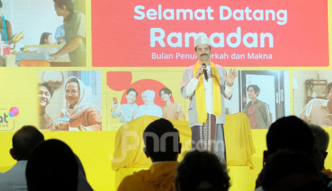 Director & Chief Commercial Officer Indosat Ooredoo Hutchison (Indosat) Ritesh Kumar Singh meluncurkan Kampanye Simpelnya IM3 Temukan Makna untuk Bersama di Jakarta, Kamis (27/2). Kampanye tersebut memudahkan pelanggan untuk tetap terhubung dan berbagi makna dengan orang-orang terdekat di tengah kesibukan. Untuk itu, secara khusus IM3 menghadirkan Paket Spesial Ramadan 150GB/30 hari seharga Rp129.000 dengan kuota 5GB per hari yang akan sangat mencukupi kebutuhan berinternet pelanggan sepanjang h - JPNN.com