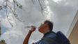 5 Efek Samping Minum Air Panas Berlebihan untuk Kesehatan Tubuh - JPNN.com