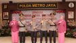Kapolres Bekasi Kota jadi Direktur Reserse Narkoba Polda Metro Jaya - JPNN.com