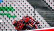 Hasil Sprint MotoGP Portugal: Pecco Pertama, Juara Dunia Tumbang - JPNN.com