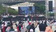 Berdiri di Depan Massa Reuni Akbar PA 212, Habib Rizieq Menyampaikan Pesan, Lantang - JPNN.com