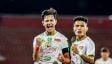 Persebaya Putus Rekor Ciamik Persita, Ternoda Kartu Merah Andre Oktaviansyah - JPNN.com