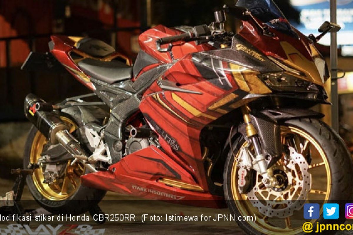 Mengintip 2 Modifikasi Stiker Honda CBR250RR JPNNcom Mobile