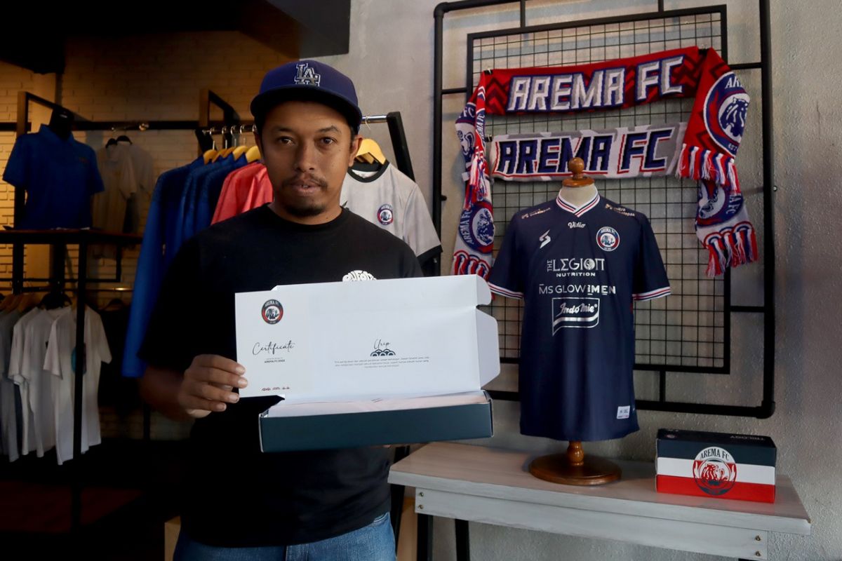 ASN di 3 Pemda Malang Raya Kompak Pakai Atribut Arema Hari Ini - JPNN.com Jatim