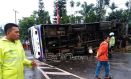 Rem Blong, Bus Pariwisata Terguling di KM 17 Puncak