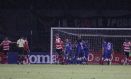 Madura United Kalahkan Persib dengan Skor Tipis 2-1