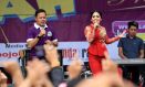 Di Hadapan Warga, Bima Arya dan Syahrini Goyang Bersama