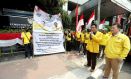 Gerakan Bela Kader Golkar Aksi ke kantor LBP Desak Revisi CAKADA PG