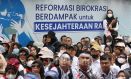 PPPK Berunjuk Rasa di Depan Kantor Kemenpan RB