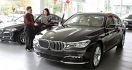 Sambutlah BMW 730Li, Rakitan Dalam Negeri! - JPNN.com