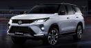 Toyota Fortuner Legender Punya Fitur Baru, Makin Canggih - JPNN.com