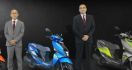 Suzuki Meluncurkan Skutik Mungil Berteknologi Canggih, Harga Terjangkau  - JPNN.com