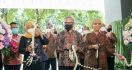 Gubernur Khofifah Berharap OJK Memperkuat Ekosistem Industri Jasa Keuangan Jatim - JPNN.com