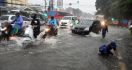 Hujan Deras Guyur DKI Jakarta, 2 RT Ini Banjir - JPNN.com