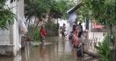 Tolong, Warga Teluknaga Tangerang Korban Banjir Butuh Bantuan - JPNN.com