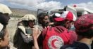 Israel Menyerang, Bulan Sabit Merah Evakusasi Personel dari Selatan Gaza - JPNN.com