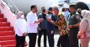 Jokowi Tiba di Jateng, Ganjar dan Wakil Wali Kota Solo Menyambut - JPNN.com