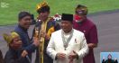 Prabowo Bangkit dari Kursi, Lalu Ikut Berjoget saat 'Ojo Dibandingke' Dinyanyikan - JPNN.com