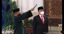 Presiden Jokowi Lantik Azwar Anas Jadi MenPAN-RB - JPNN.com