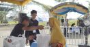 Safari Ramadan BUMN 2023: Pupuk Indonesia Salurkan Seribu Paket Sembako & Buka Bazar UMKM di Kalsel - JPNN.com