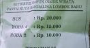 Tarif Parkir di Pantai Kuta Mandalika Kembali Dikeluhkan Wisatawan - JPNN.com