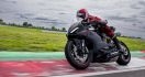 Ducati Panigale V2 2024 Tampil Serba Hitam, Sangar! - JPNN.com