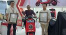 Sekali Charger Tembus 280 Km, Motor Selis Cetak Rekor - JPNN.com