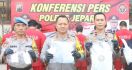 Polres Jepara Tangkap 2 Pengedar Narkoba, Sita 512,88 Gram Sabu-Sabu - JPNN.com