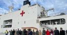 KRI RJW-992 Membawa Bantuan Kemanusiaan Sudah Tiba di Mesir - JPNN.com