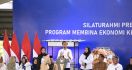 Mama Muda Ini Mencuri Perhatian Jokowi di Tengah 5.000 Nasabah Mekaar Makassar - JPNN.com