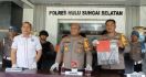 Pengedar Narkoba Tabrak Mobil Polisi, Tangan Anggota Patah - JPNN.com