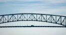 Biden Jawab Kecurigaan soal Tragedi Jembatan Ambruk di Baltimore - JPNN.com