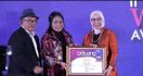 Diana Dewi Raih Penghargaan Indonesia Inspiring Women Award 2024 - JPNN.com