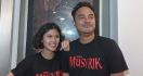 Perdana Akting Bareng Istri di Film Dosa Musyrik, Marthino Lio: Kesannya Seru - JPNN.com