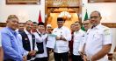 Temui Pj Gubernur, Aliansi Buruh Menyuarakan UMP Aceh 2025 Naik jadi Rp 4 juta Per Bulan - JPNN.com