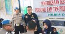 Patut Ditiru, Ratusan Polisi yang Awasi TPS Jalani Pemeriksaan Kesehatan - JPNN.com