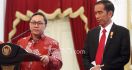 Saat Buka Puasa Bersama, Zulkifli Ajak Tamu Undangan Dukung Jokowi - JPNN.com