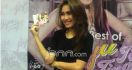 Launching Album Baru, Ayu Ting Ting Dapat Bunga - JPNN.com