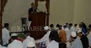 Menularkan Virus Positif Salat Subuh Berjemaah - JPNN.com