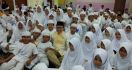 Zulkifli Hasan Minta Anak Yatim Menuntut Ilmu Setinggi-tingginya - JPNN.com