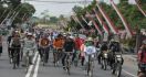 Gowes Pesona Nusantara di Blitar Tampil Beda, Menpora Naik Ontel dan Pakai Topi Demang - JPNN.com