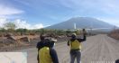 BNPB Pantau Kawah Gunung Agung Menggunakan Drone - JPNN.com