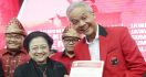 Usung Ganjar Lagi di Jateng, PDIP Gaet Putra Mbah Maimun - JPNN.com