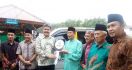 Hore! Santri di Sumbar Dapat Bantuan Mobil Dakwah - JPNN.com