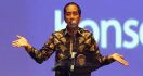 Jokowi: Coba Diangkat Tinggi, Tidak Ada Pengibulan - JPNN.com